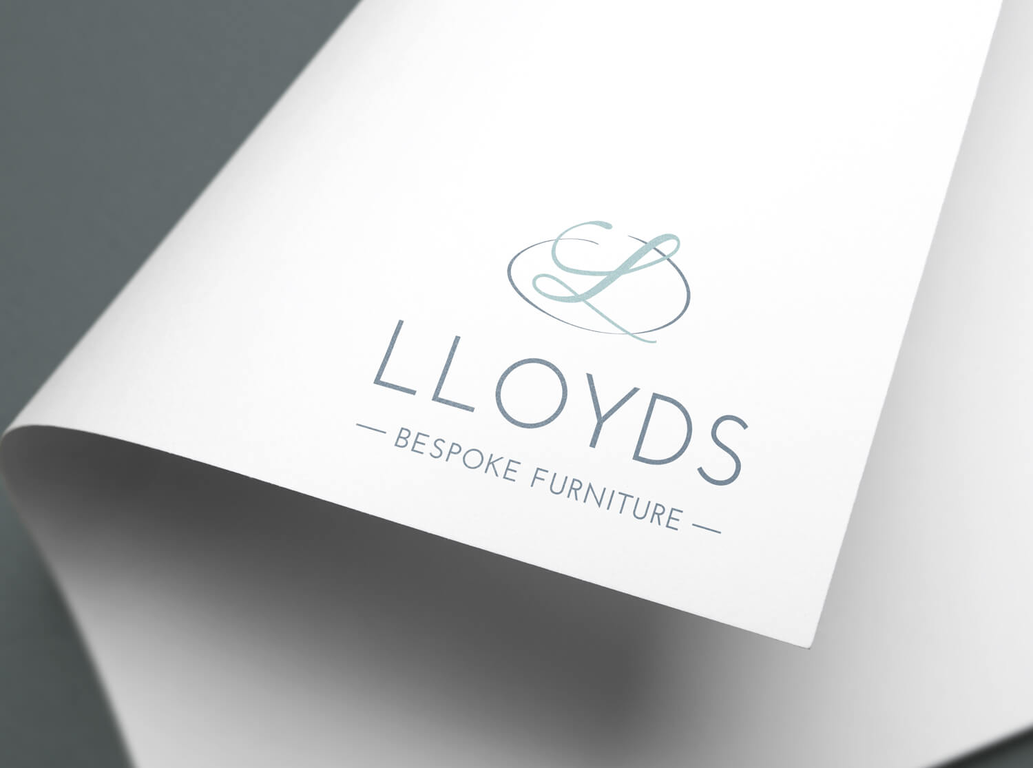 LLOYDS Bespoke Furniture Logo